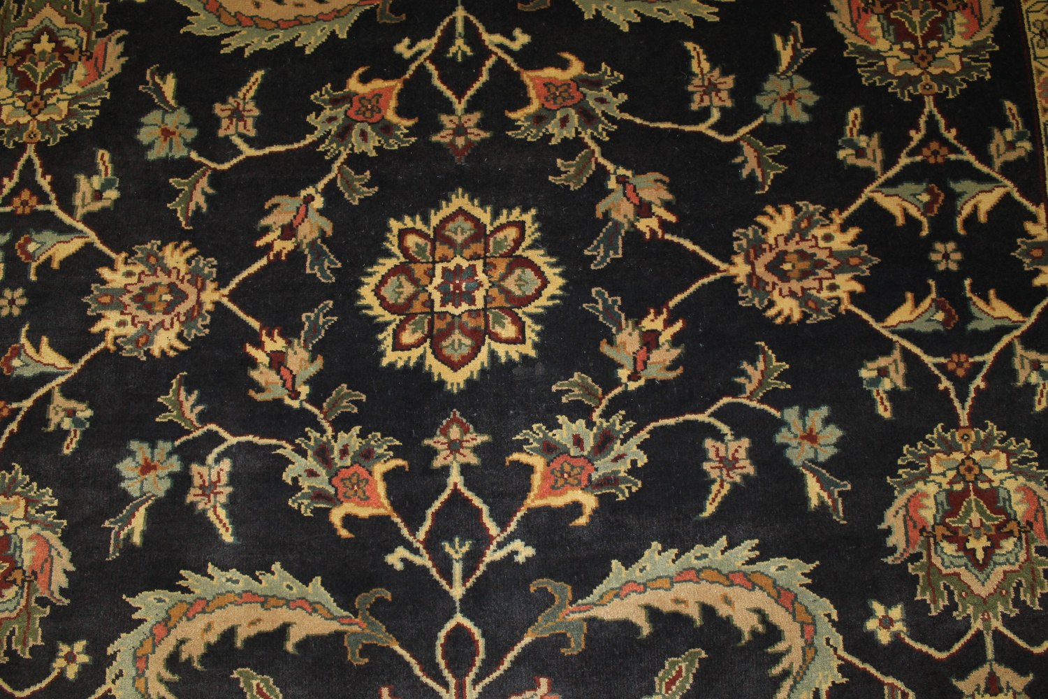 8x10 Traditional Hand Knotted Wool Area Rug - MR0017