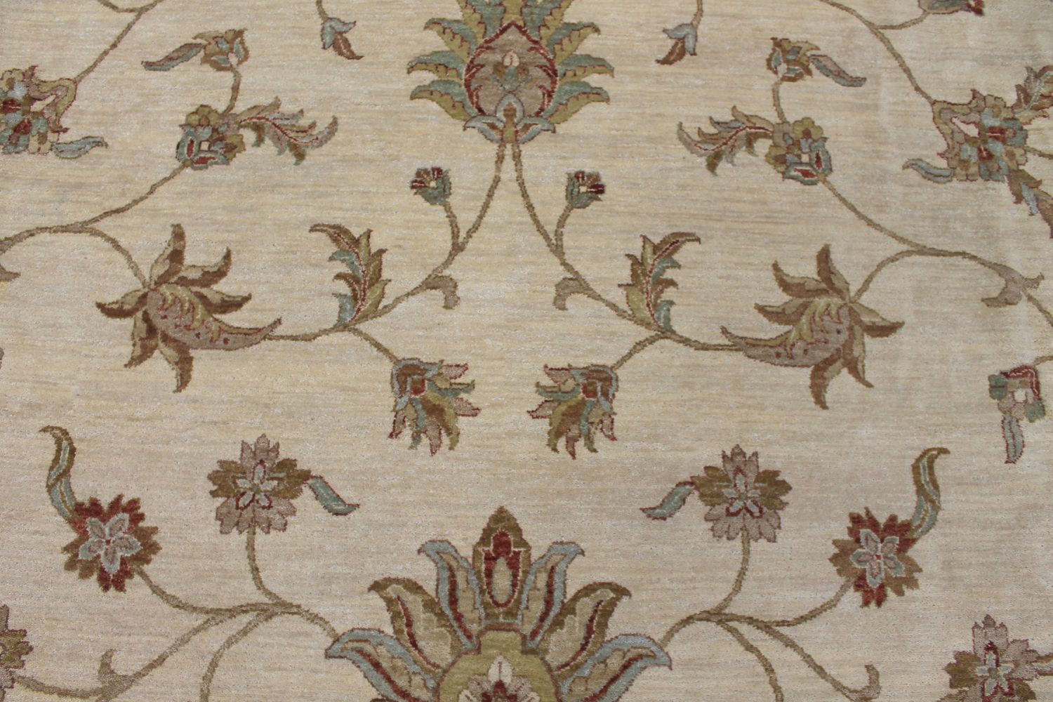 OVERSIZE Traditional Hand Knotted Wool Area Rug - MR005978