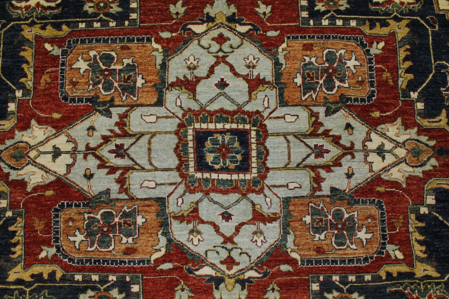 8x10 Peshawar Hand Knotted Wool Area Rug - MR022581