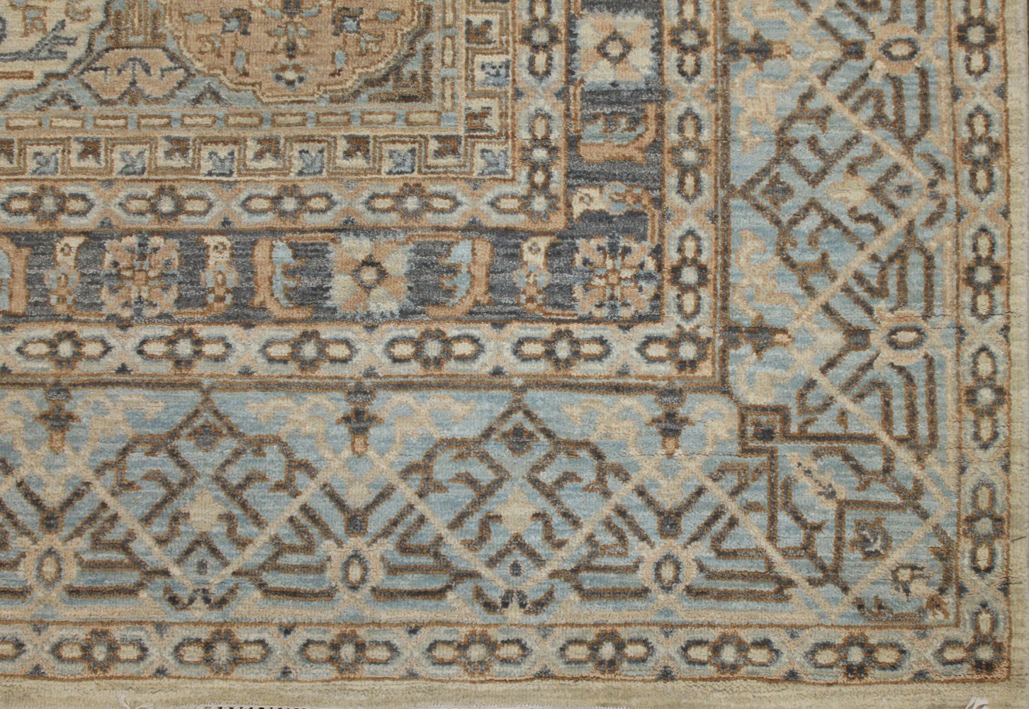 6x9 Traditional Hand Knotted Wool Area Rug - MR024100