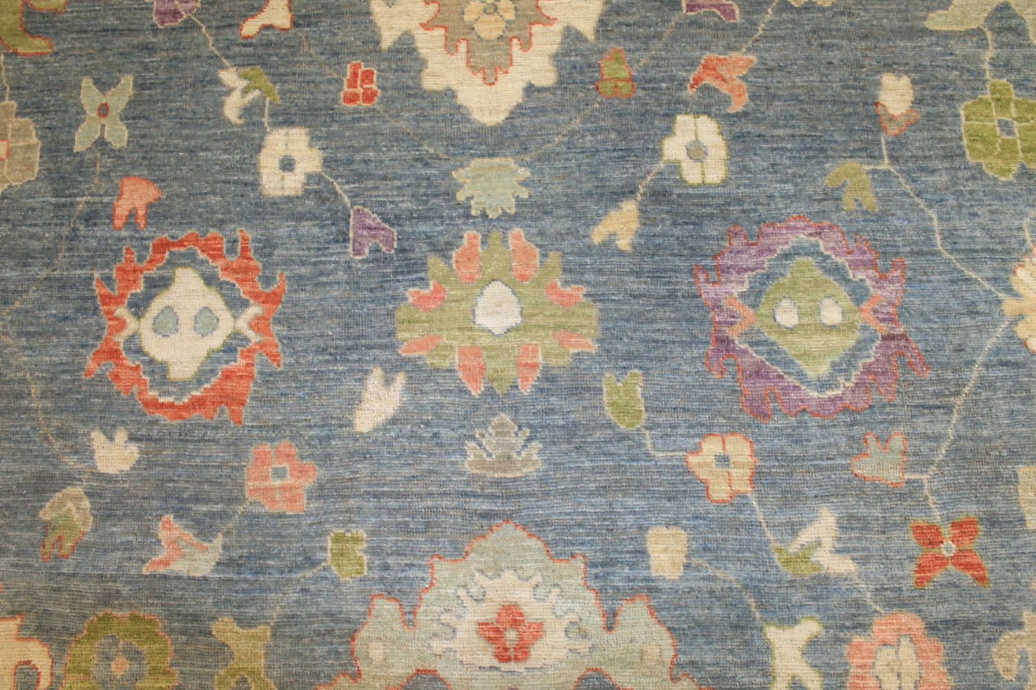 10x14  Hand Knotted Wool Area Rug - MR024377