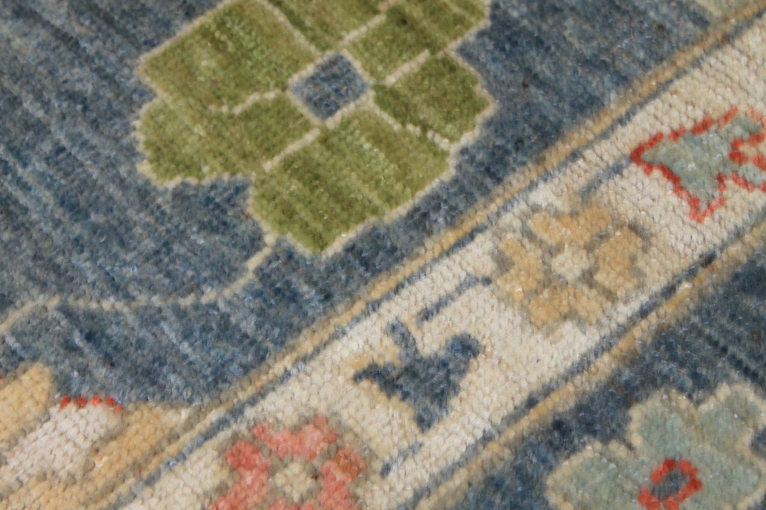 10x14  Hand Knotted Wool Area Rug - MR024377