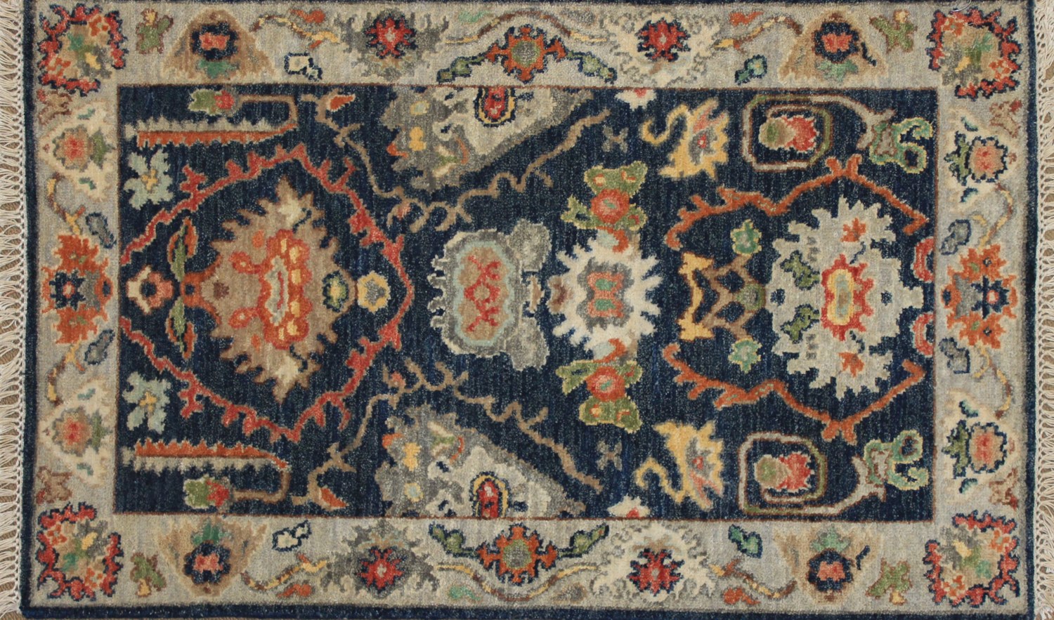 2X3 Traditional Hand Knotted Wool Area Rug - MR025027