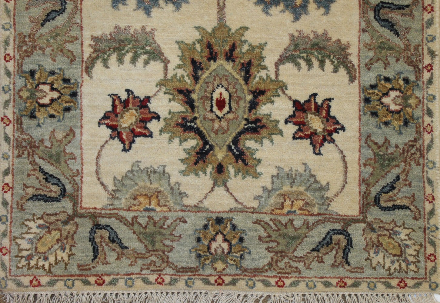 2X3 Traditional Hand Knotted Wool Area Rug - MR025034