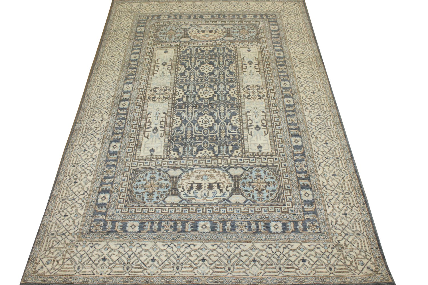 6x9 Traditional Hand Knotted Wool Area Rug - MR025110