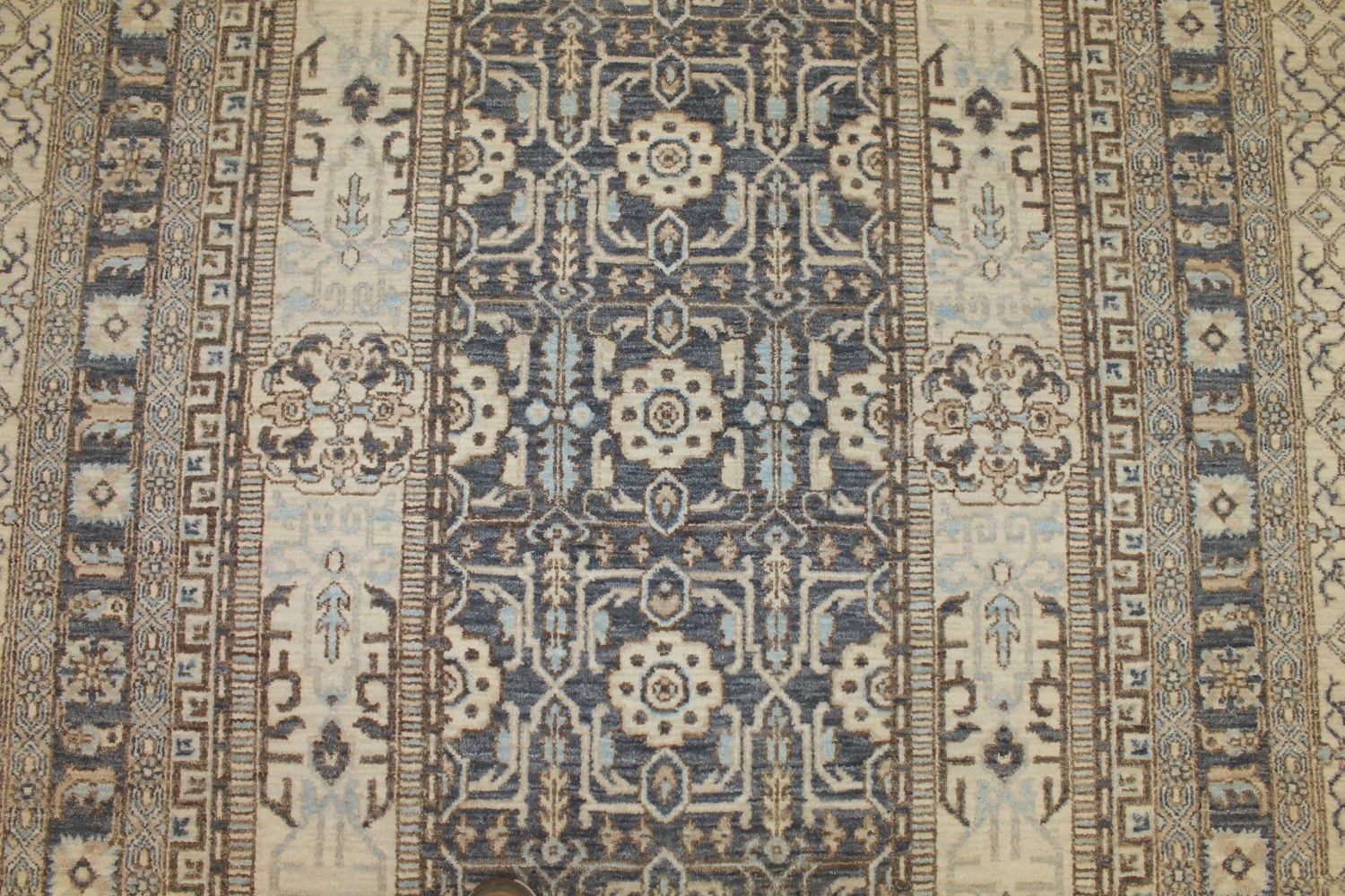 6x9 Traditional Hand Knotted Wool Area Rug - MR025110