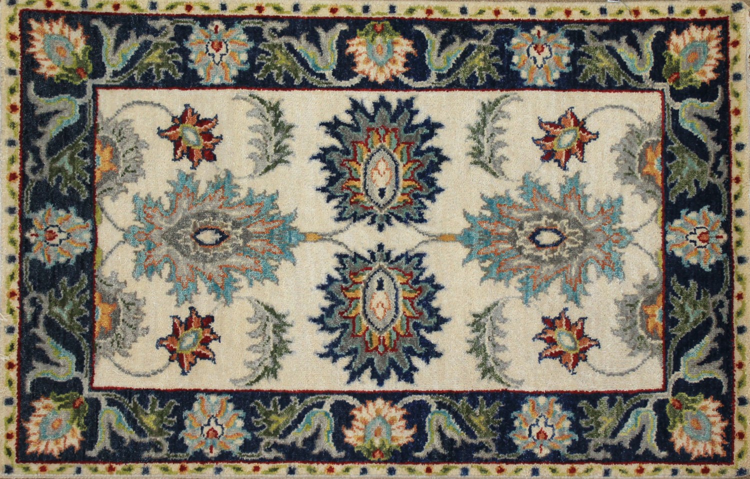 2X3 Traditional Hand Knotted Wool Area Rug - MR025254