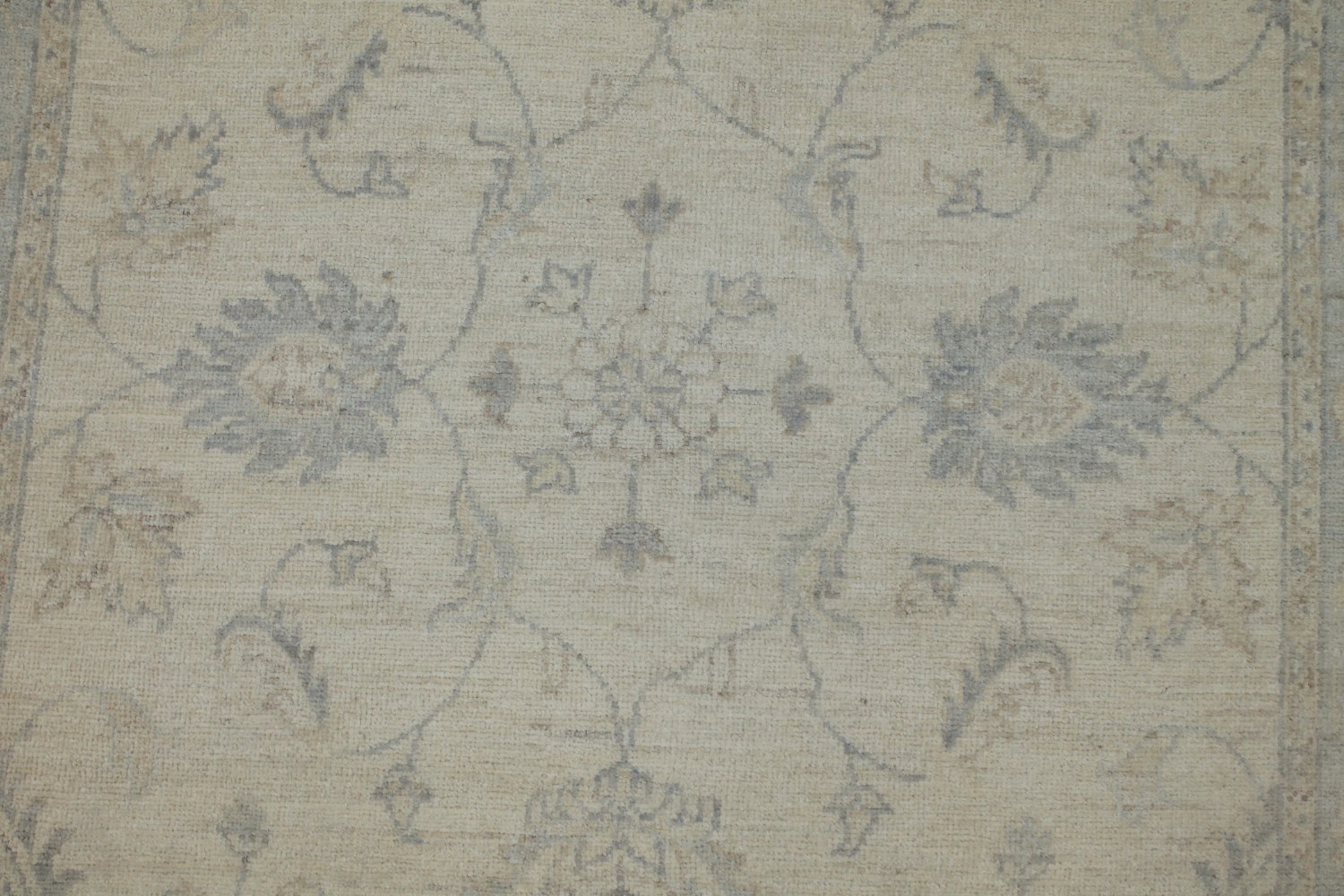 4x6 Oriental Hand Knotted Wool Area Rug - MR025350