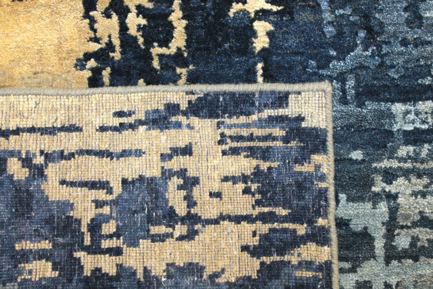 5x7/8 Modern Hand Knotted Wool & Viscose Area Rug - MR025459