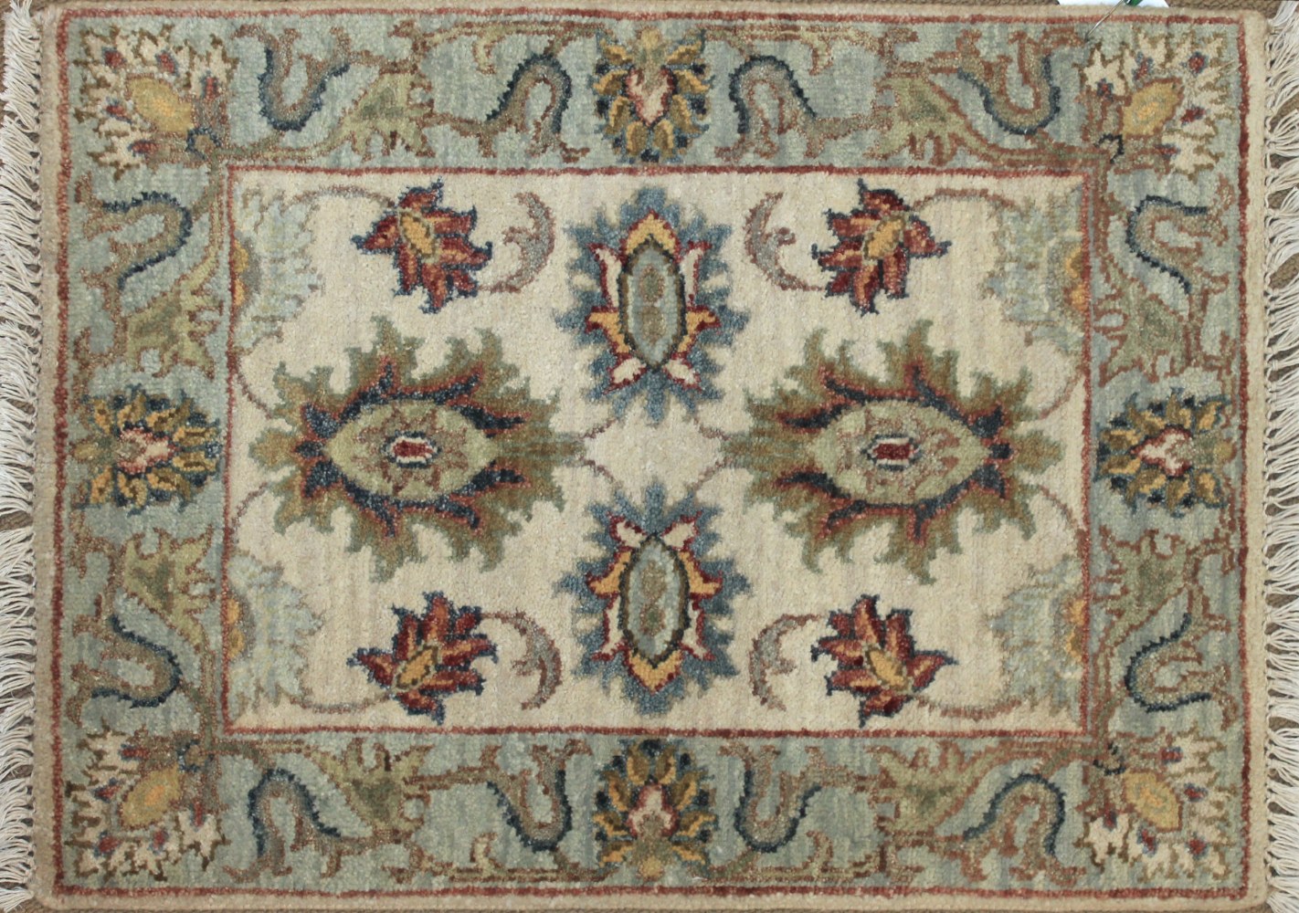 1.6X2 & Smaller Oriental Hand Knotted Wool Area Rug - MR025512