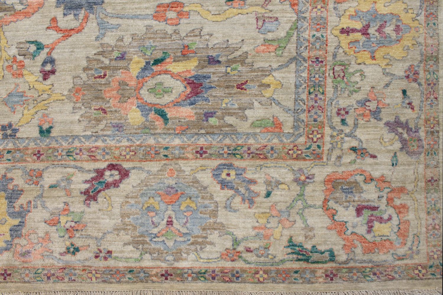 9x12  Hand Knotted Wool Area Rug - MR025931