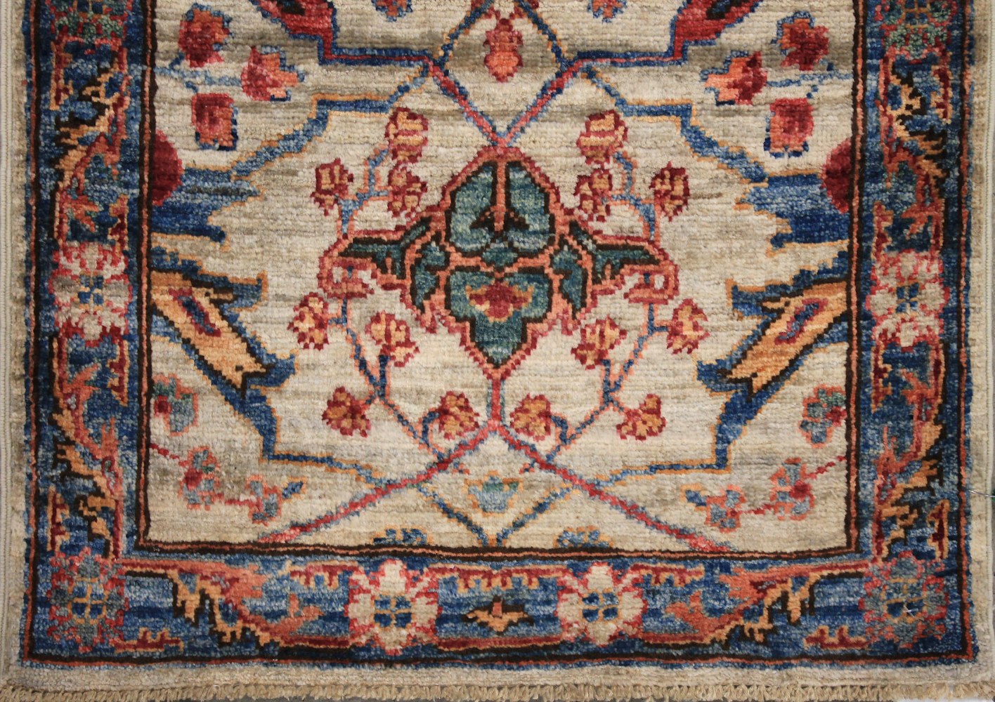 6 ft. Runner Aryana & Antique Revivals Hand Knotted Wool Area Rug - MR026050