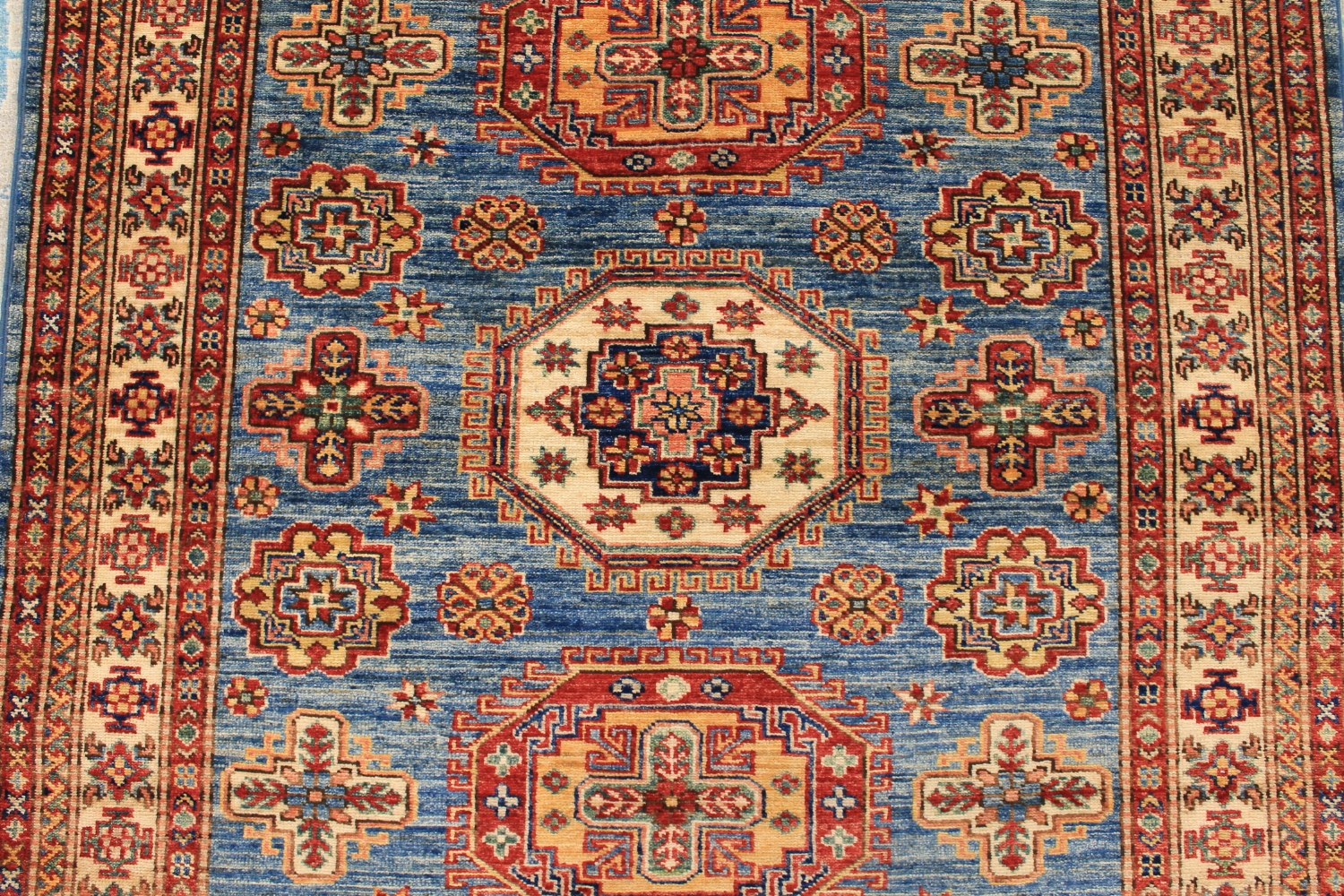 4x6 Kazak Hand Knotted Wool Area Rug - MR026173
