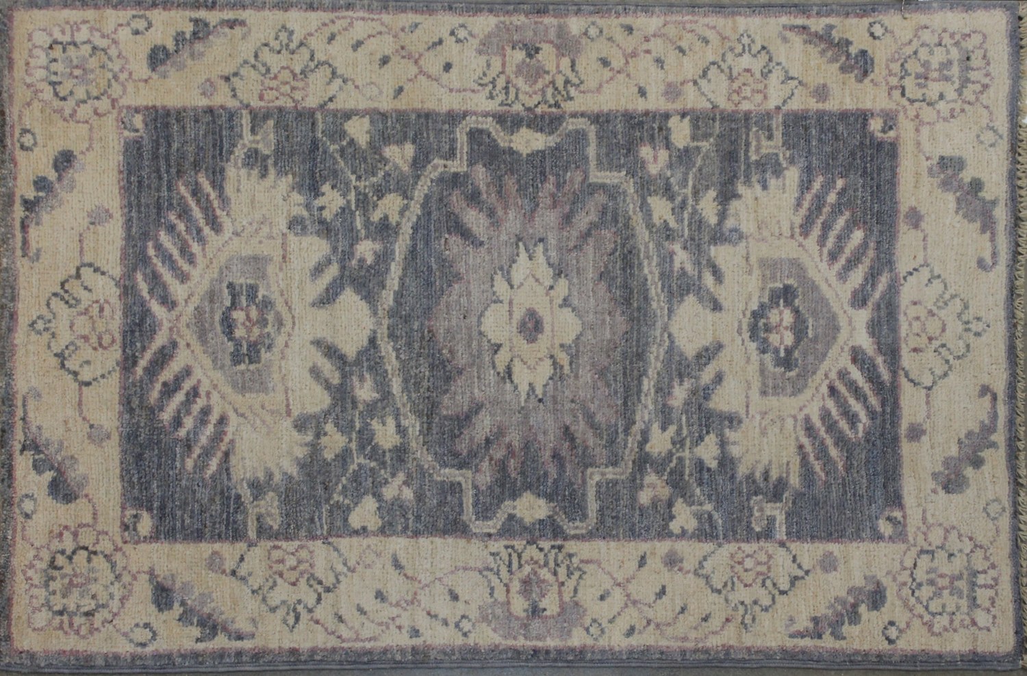 2X3 Peshawar Hand Knotted  Area Rug - MR026684