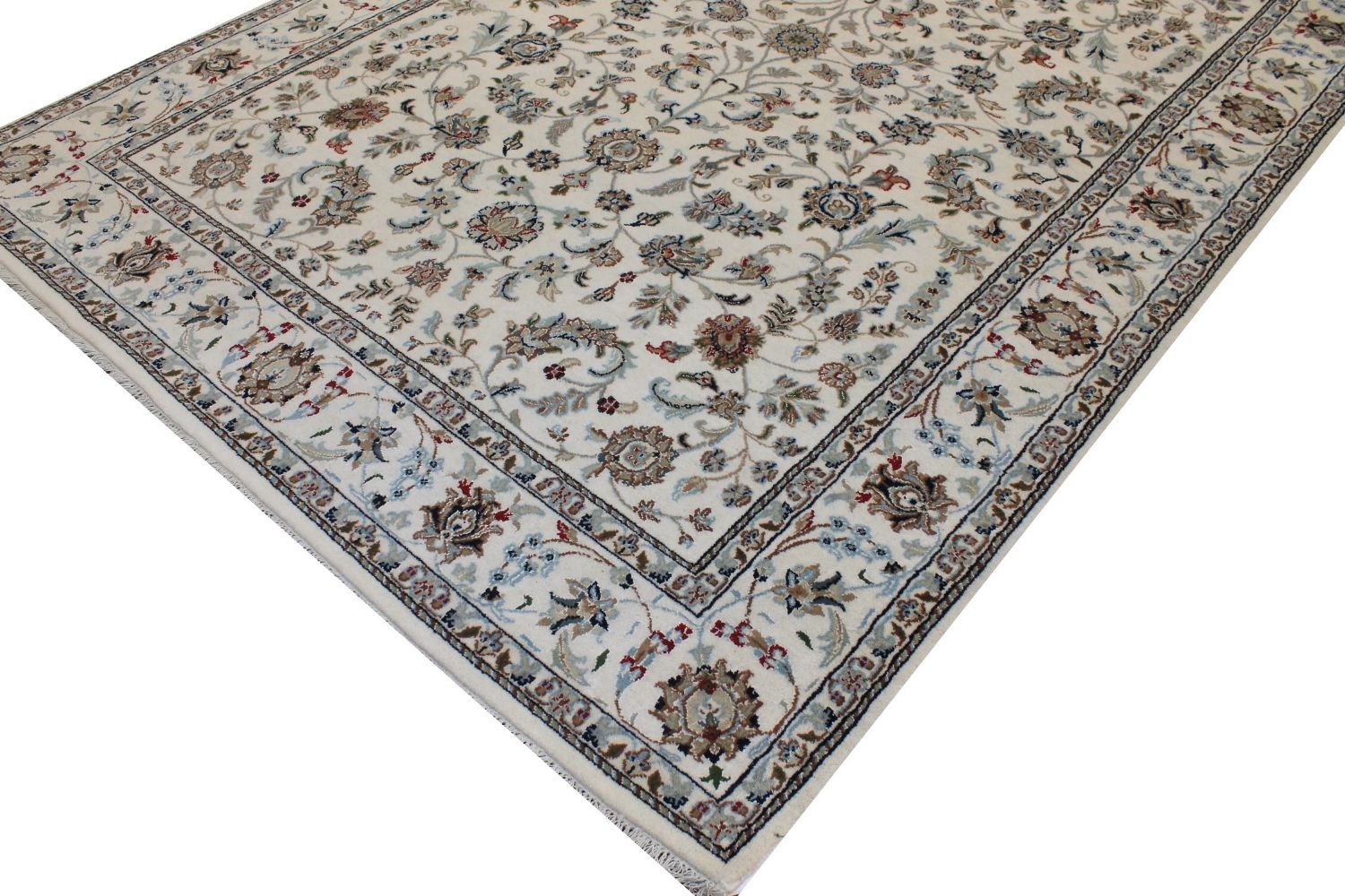 5x7/8  Hand Knotted Wool Area Rug - MR026747
