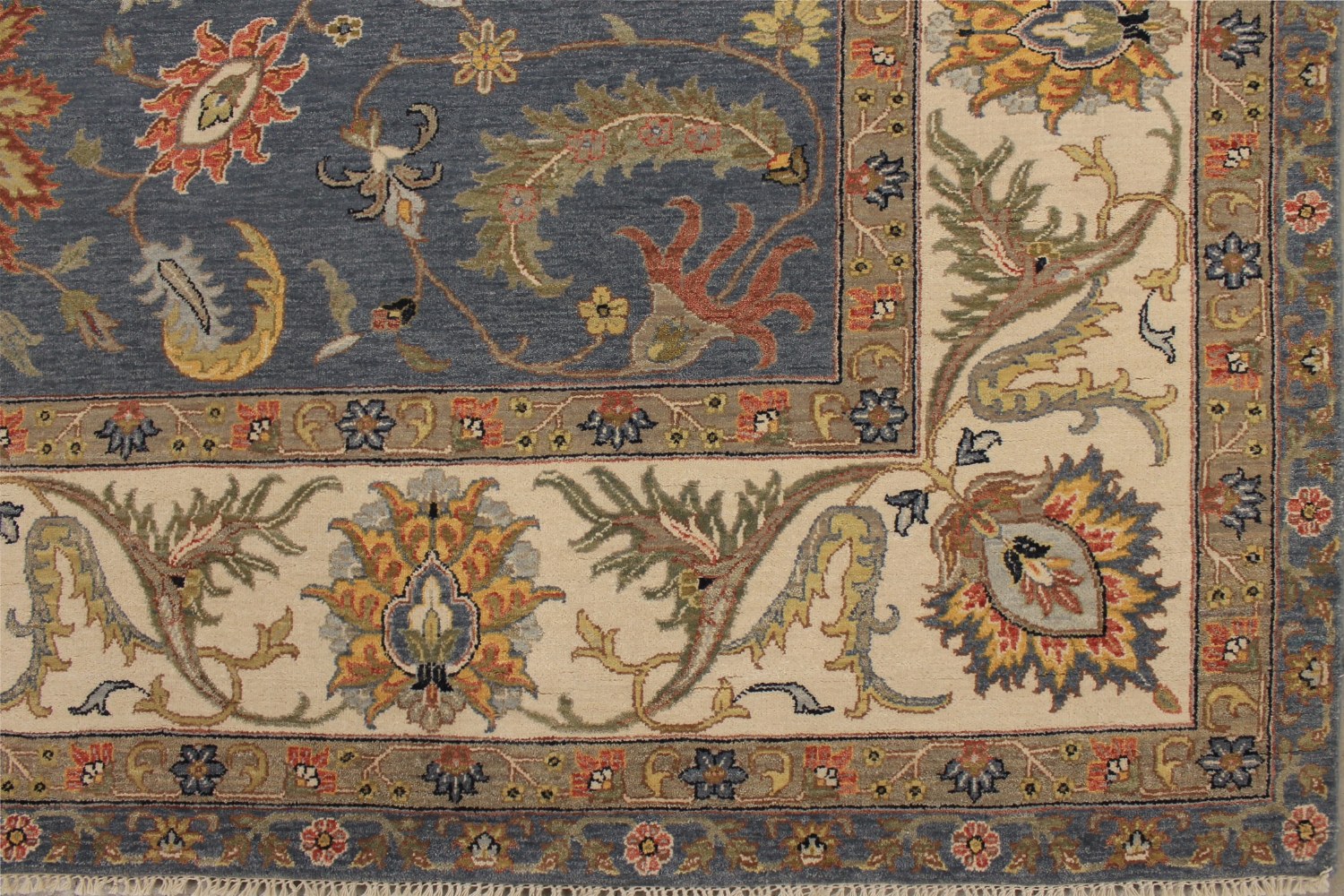 OVERSIZE Traditional Hand Knotted Wool Area Rug - MR026907
