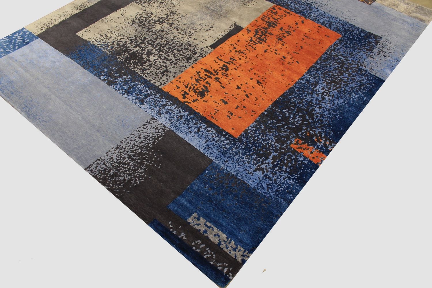 8x10  Hand Knotted Wool Area Rug - MR027477