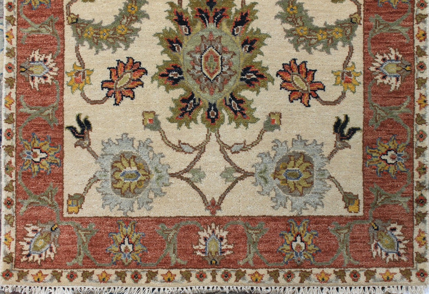 3x5 Oriental Hand Knotted Wool Area Rug - MR027611