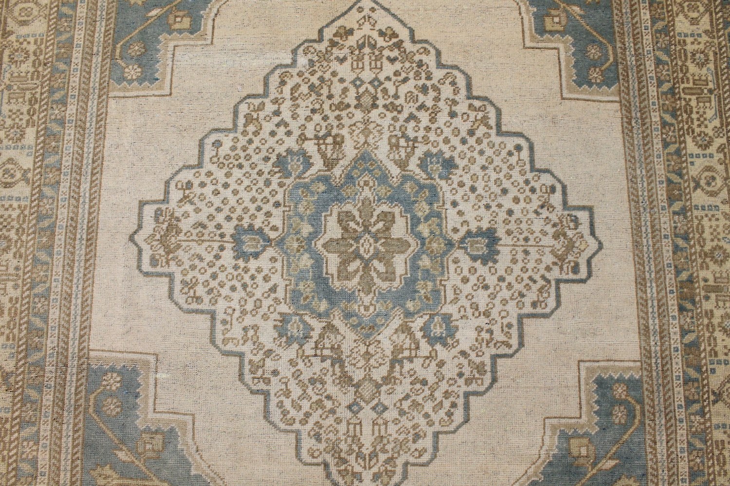 6x9 Anatolia Hand Knotted Wool Area Rug - MR028241