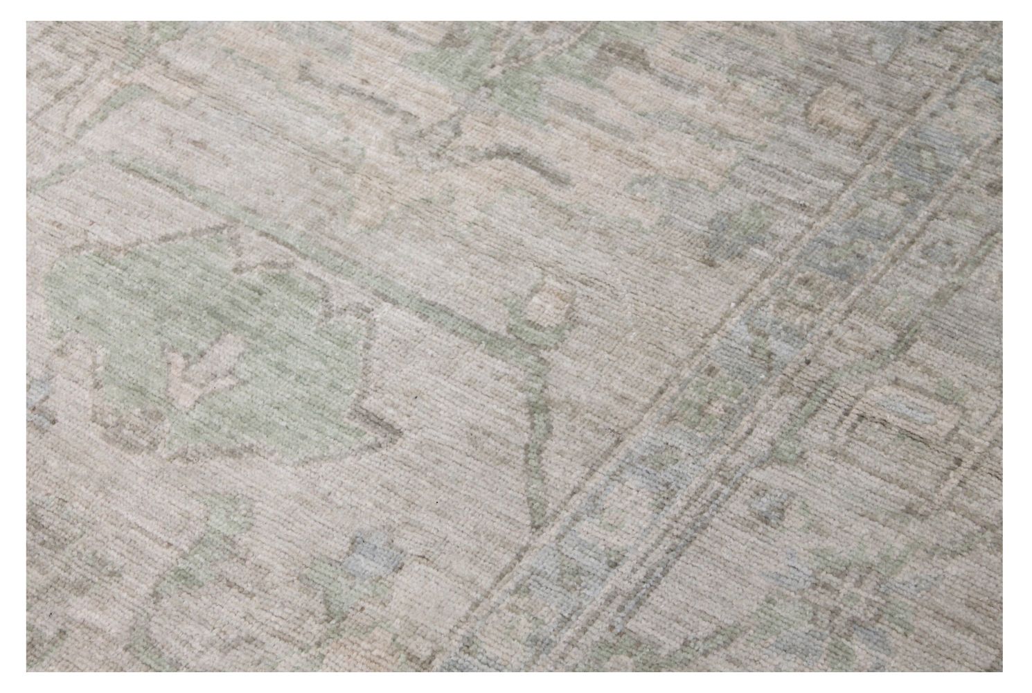 10x14  Hand Knotted Wool Area Rug - MR028437