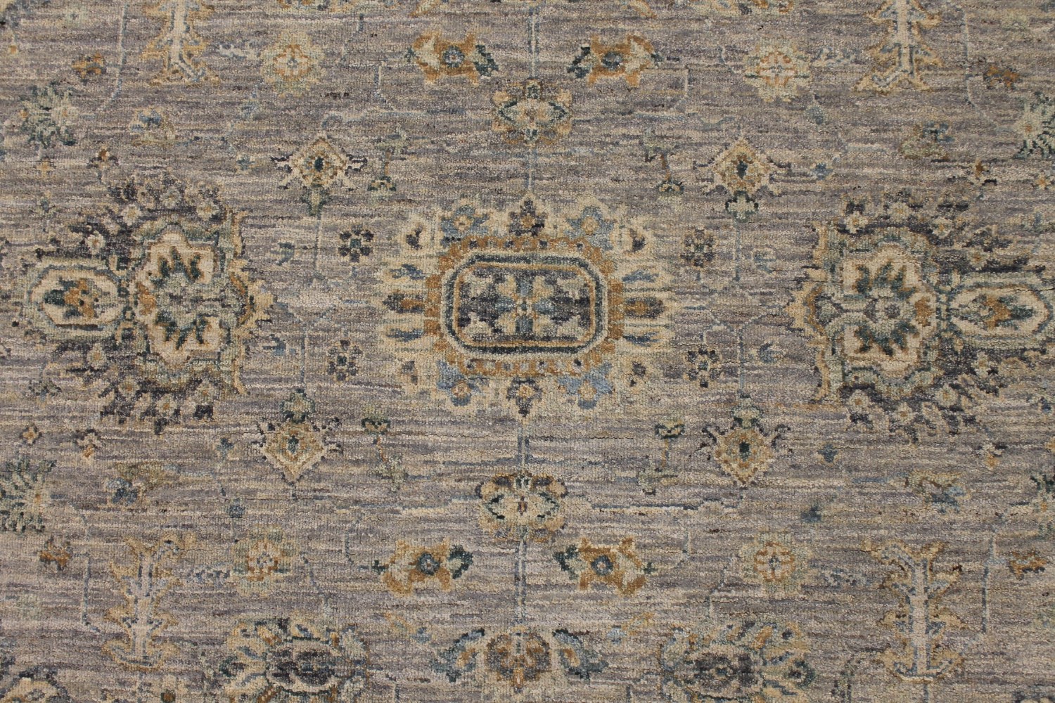 6x9 Traditional Hand Knotted Wool Area Rug - MR028606