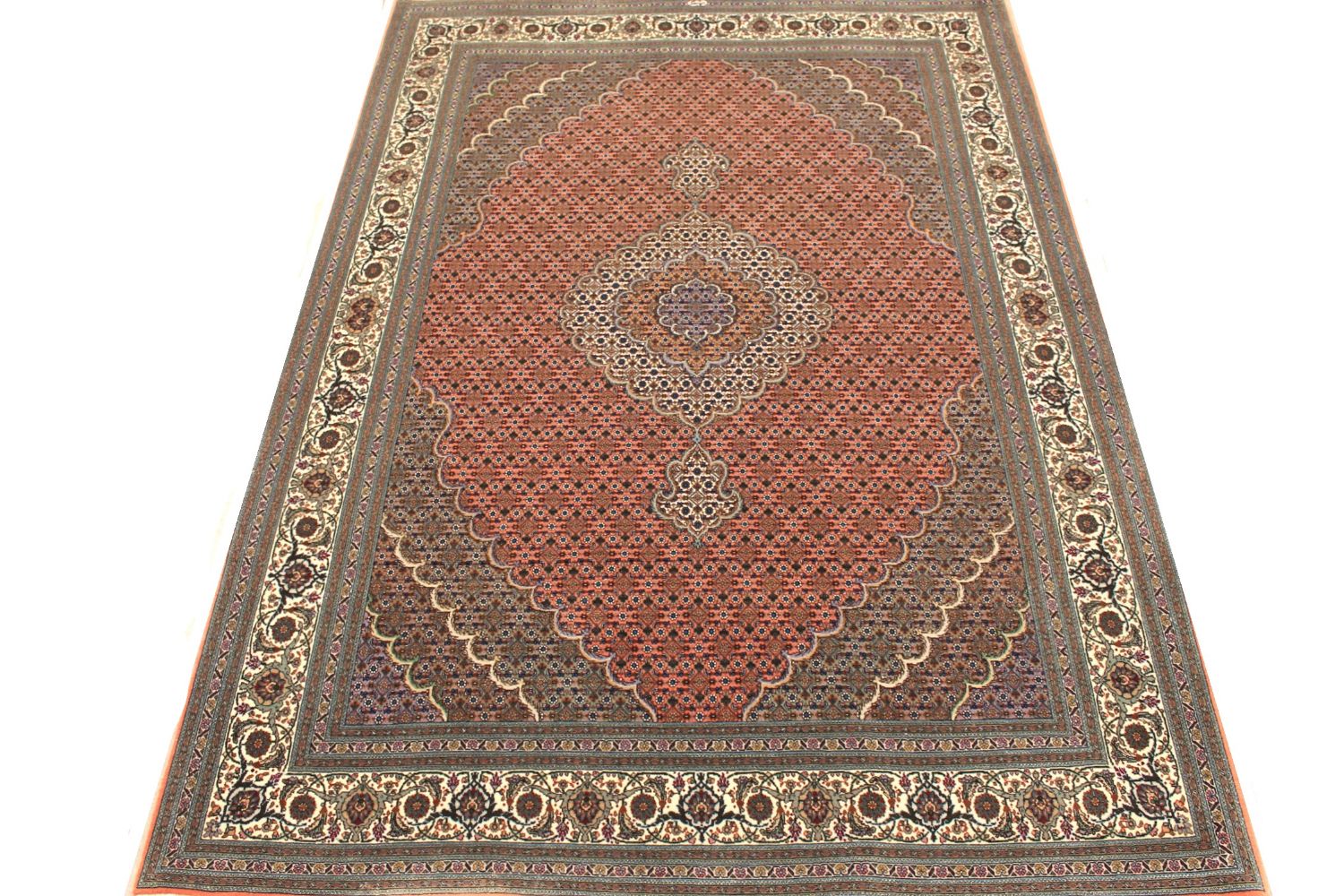 5x7/8 Traditional Hand Knotted Wool Area Rug - MR029177