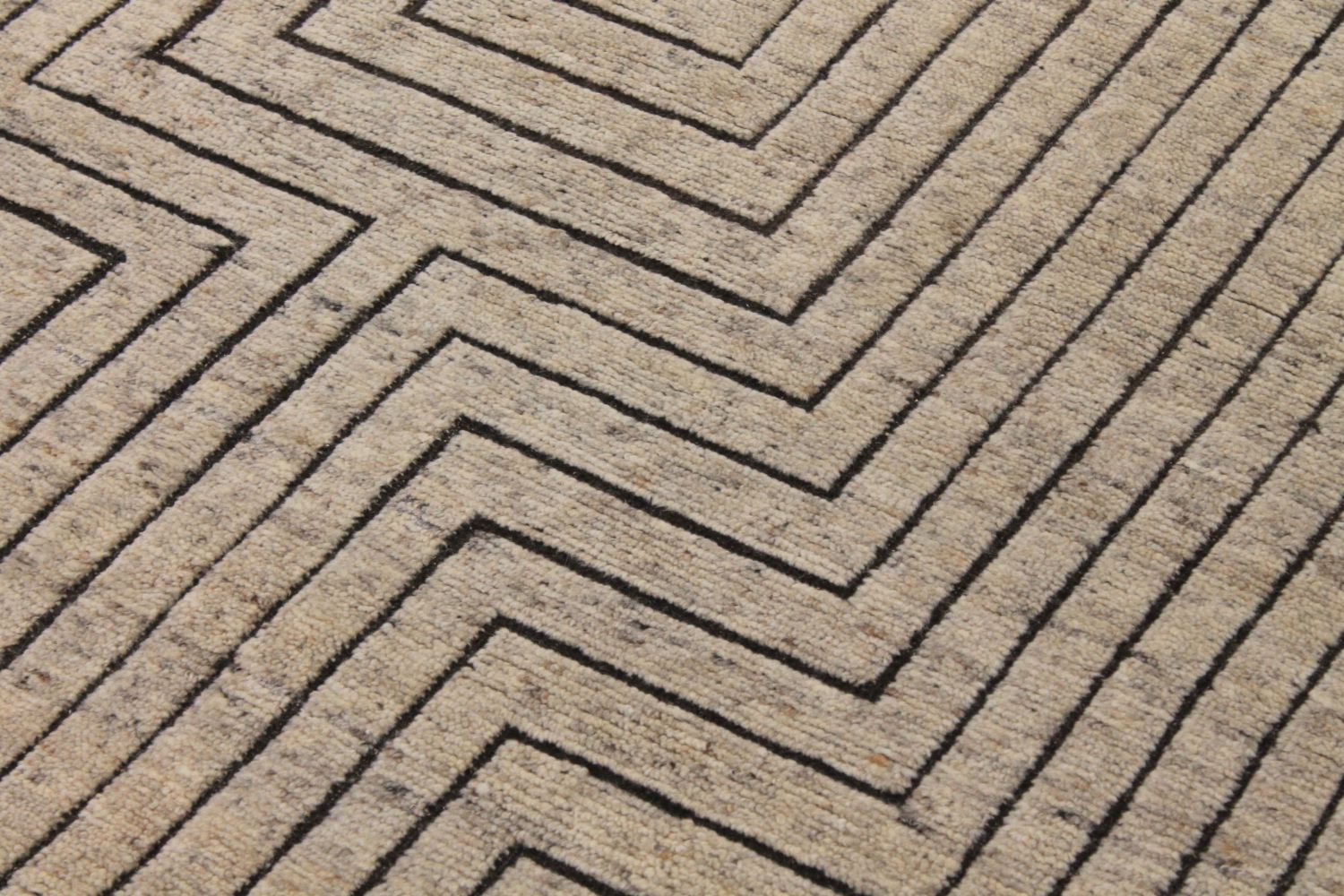 OVERSIZE Casual Hand Knotted Wool Area Rug - MR029331