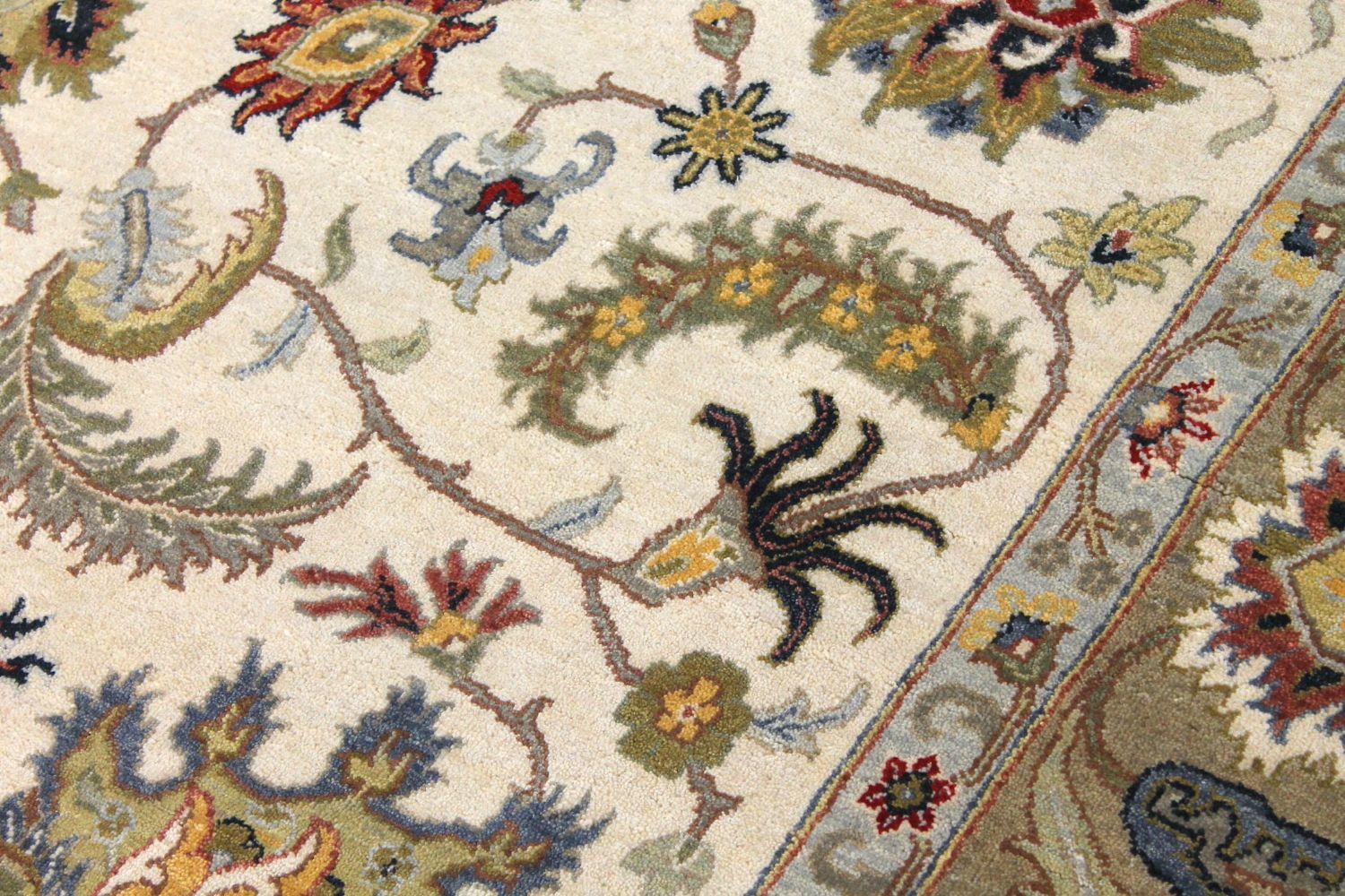 8x10 Traditional Hand Knotted Wool Area Rug - MR029575