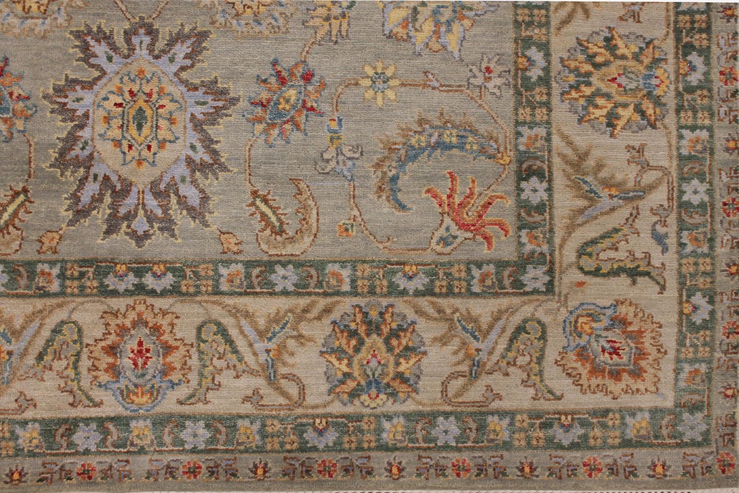 5x7/8 Traditional Hand Knotted Wool Area Rug - MR029586