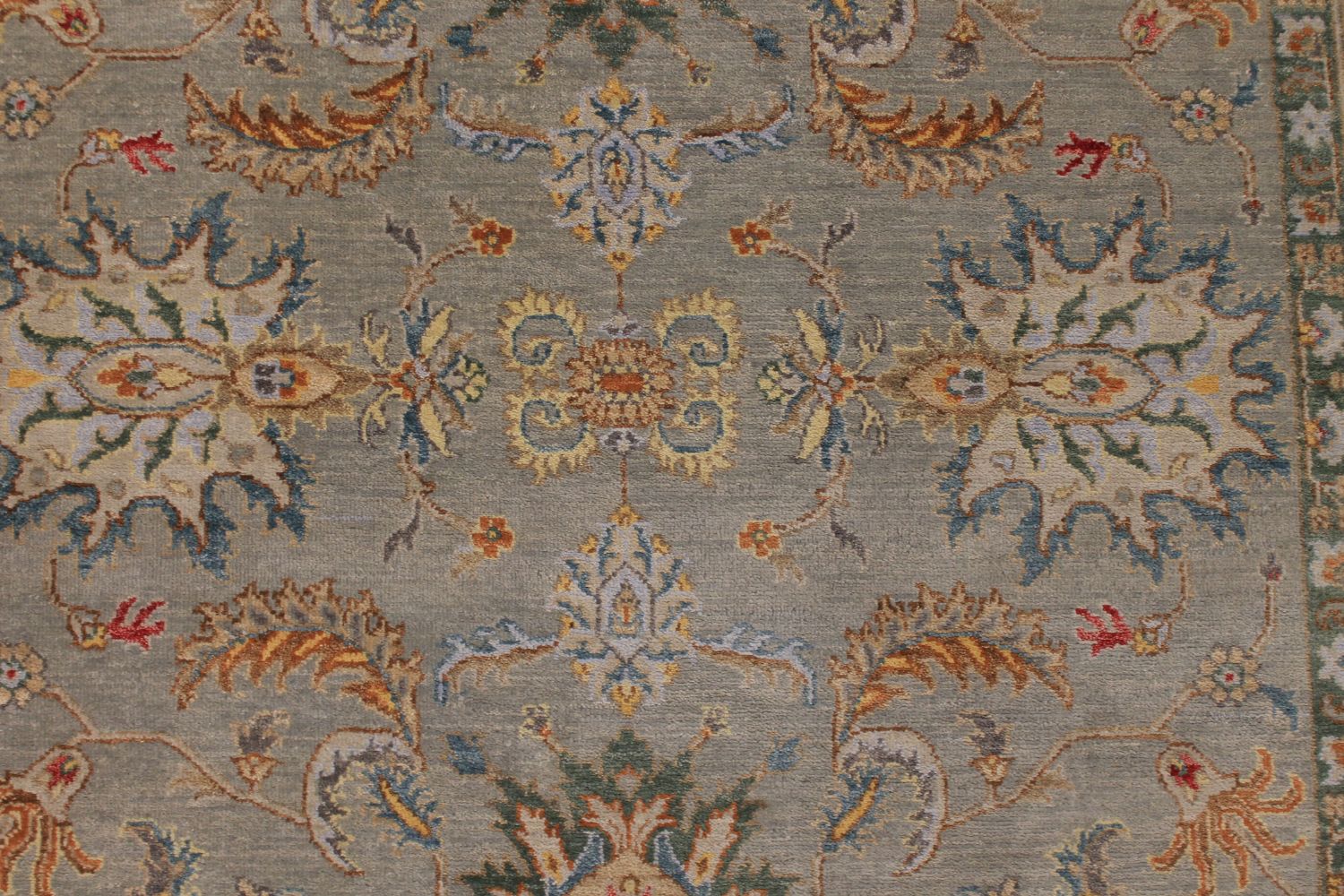 5x7/8 Traditional Hand Knotted Wool Area Rug - MR029586