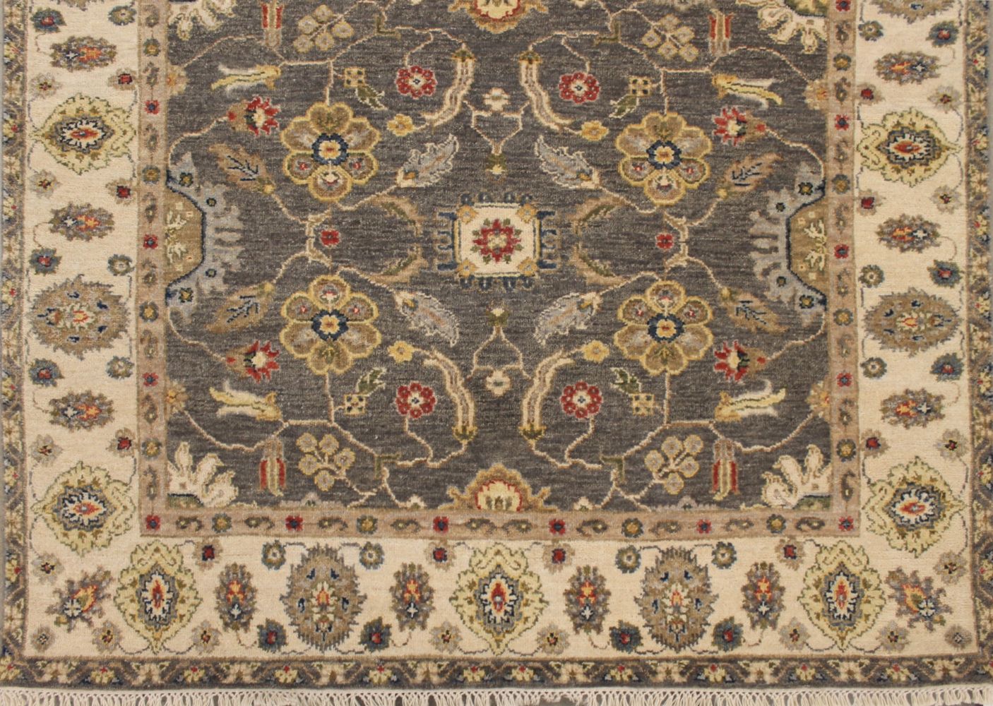4x6 Traditional Hand Knotted Wool Area Rug - MR029591