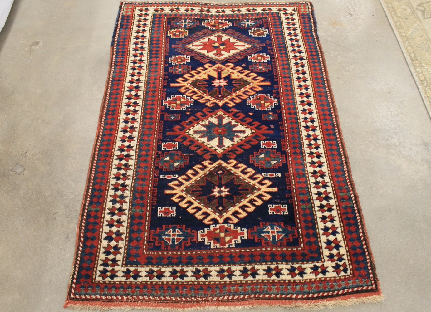 4x6 Kazak Hand Knotted Wool Area Rug - MR029704