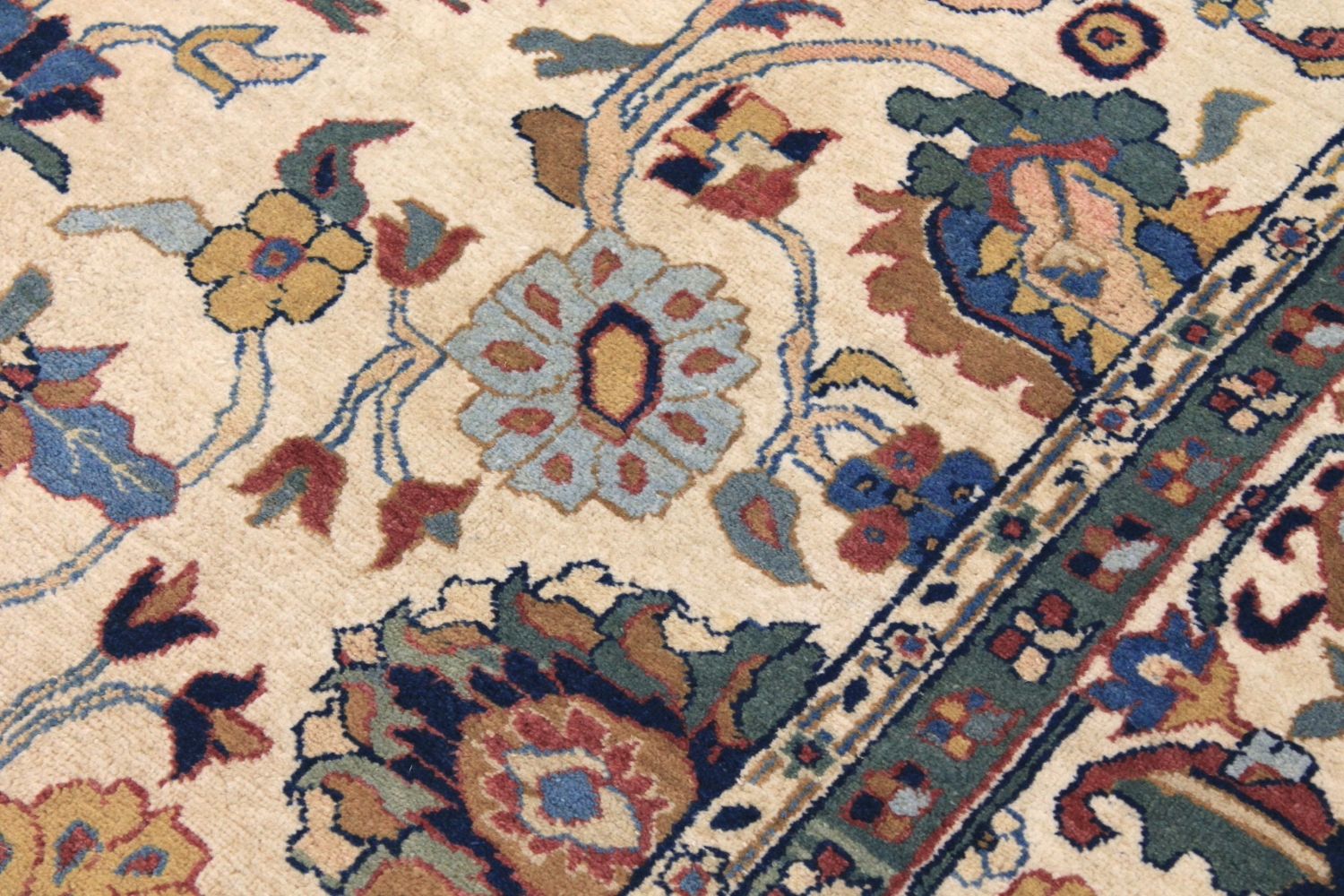 8x10 Traditional Hand Knotted Wool Area Rug - MR029731