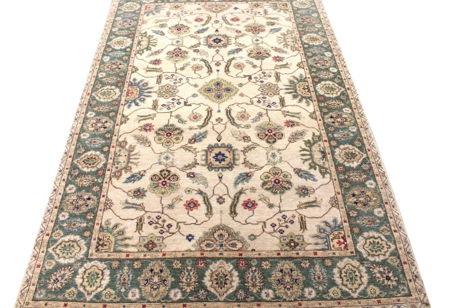 5x7/8 Traditional Hand Knotted Wool Area Rug - MR029981