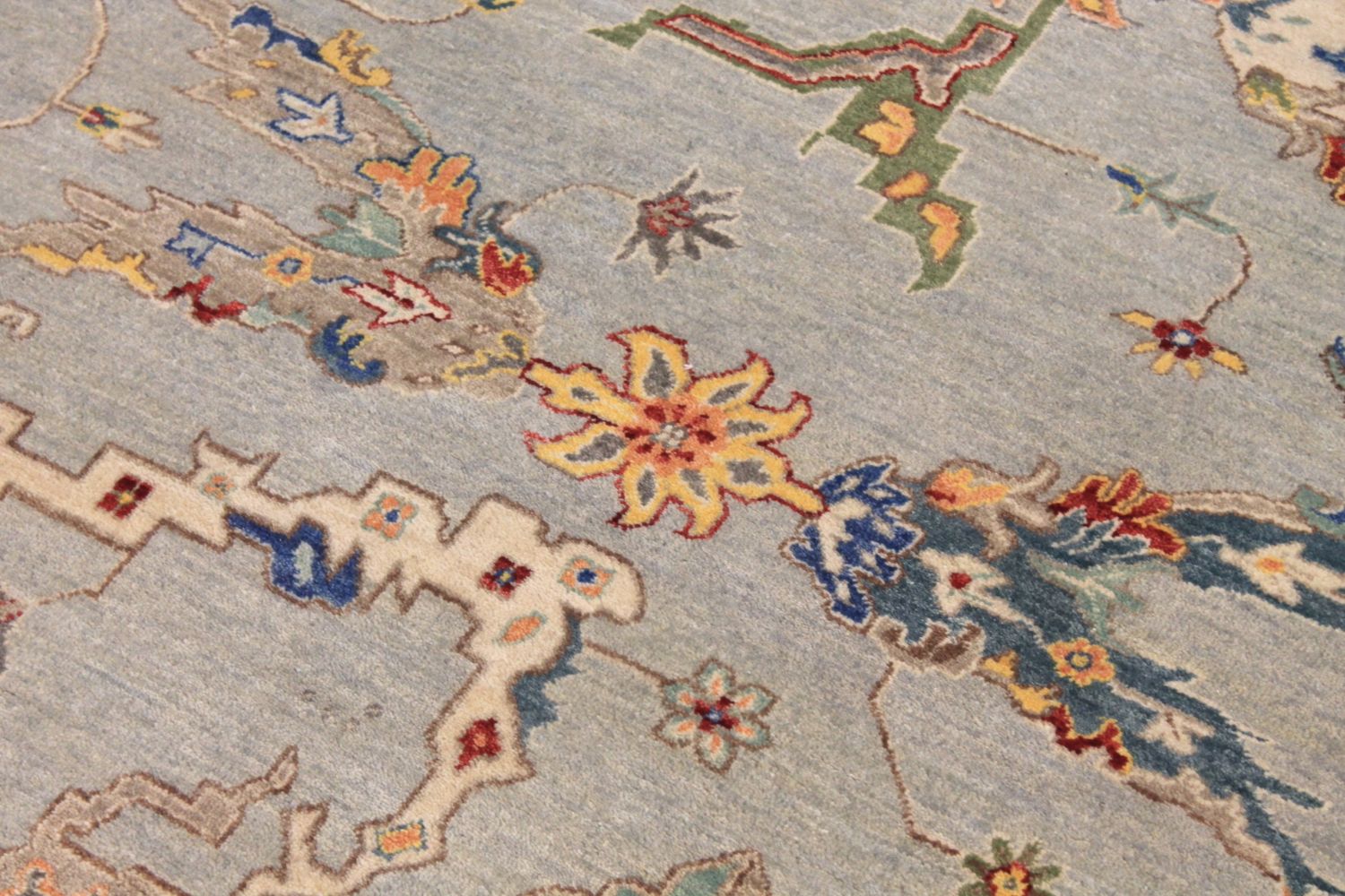 8 ft. Round & Square Traditional Hand Knotted Wool Area Rug - MR029992