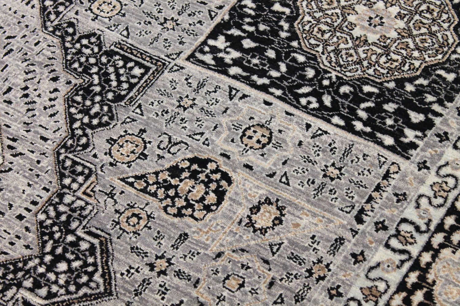 8x10 Traditional Hand Knotted Wool Area Rug - MR030028