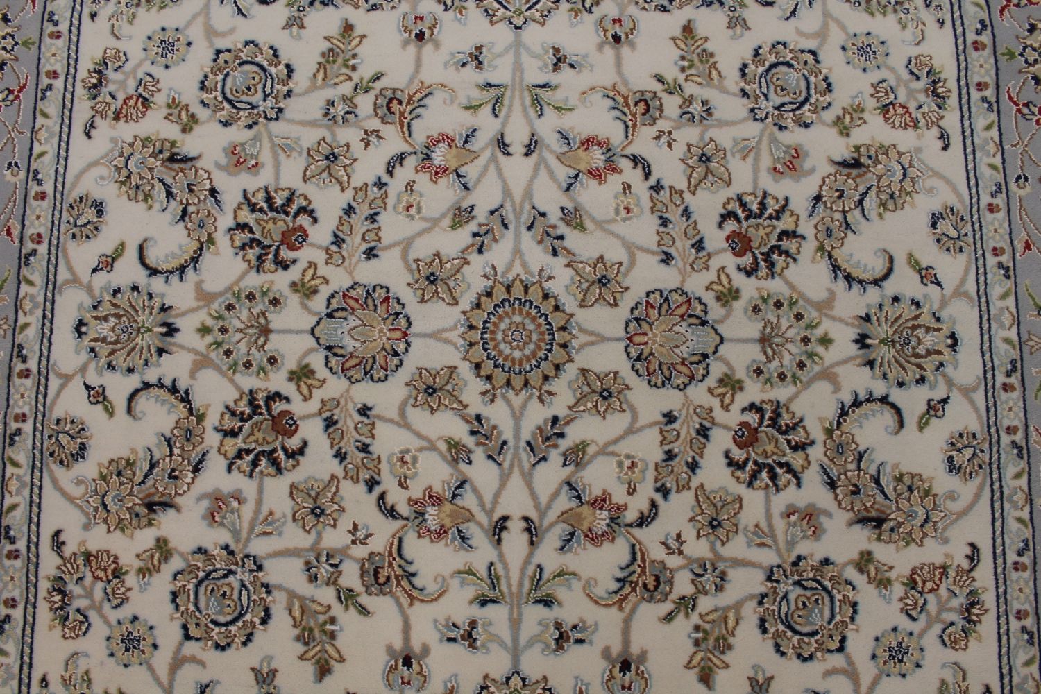 6x9 Traditional Hand Knotted Wool Area Rug - MR030111