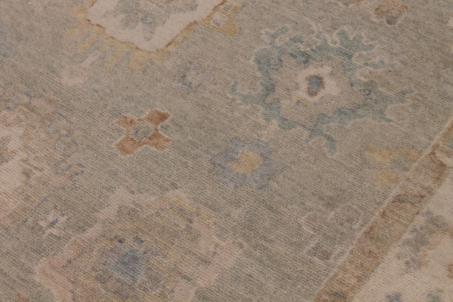 6x9 Casual Hand Knotted Wool Area Rug - MR030117