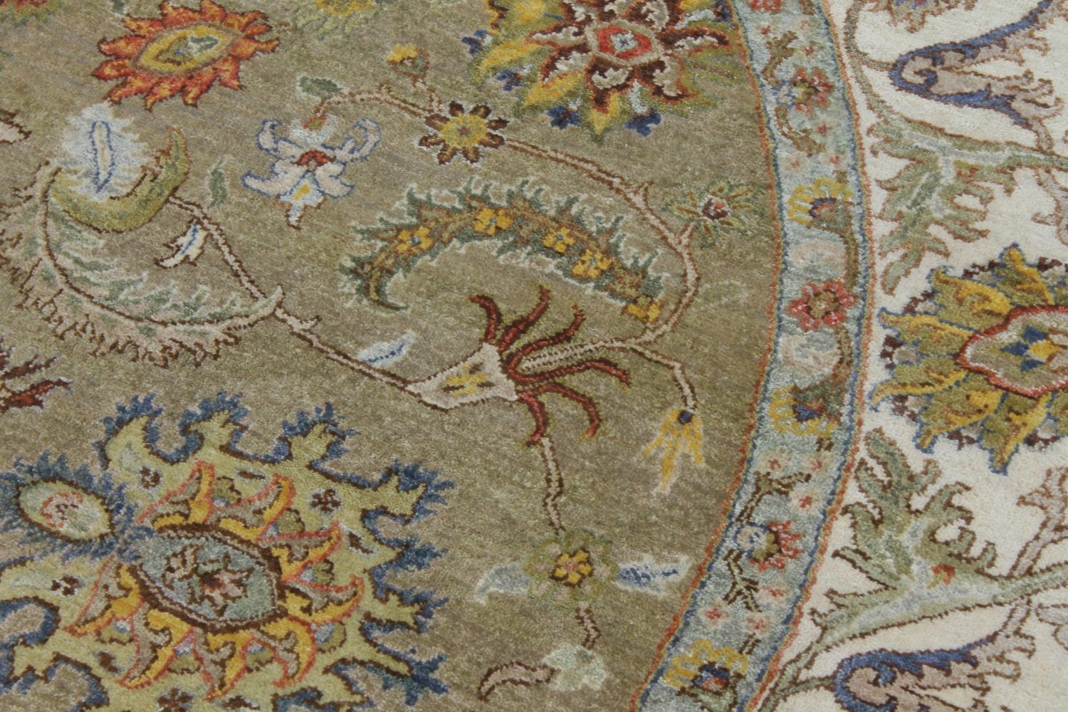 8 ft. Round & Square Traditional Hand Knotted Wool Area Rug - MR030249