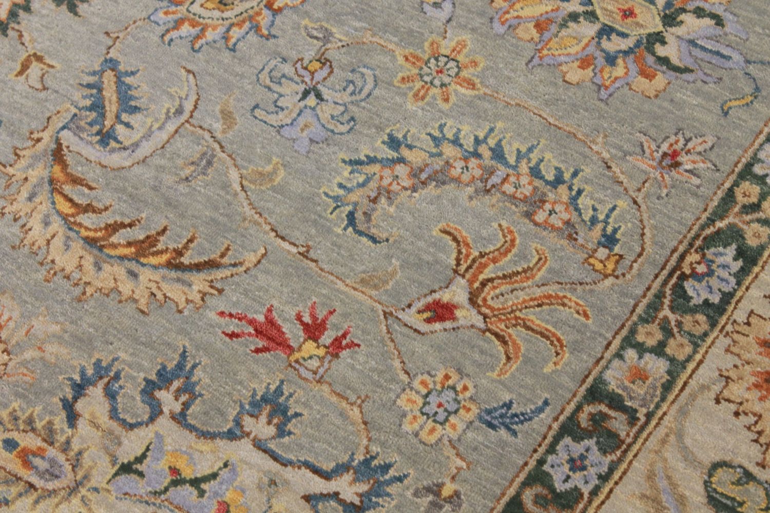 8x10 Traditional Hand Knotted Wool Area Rug - MR030258