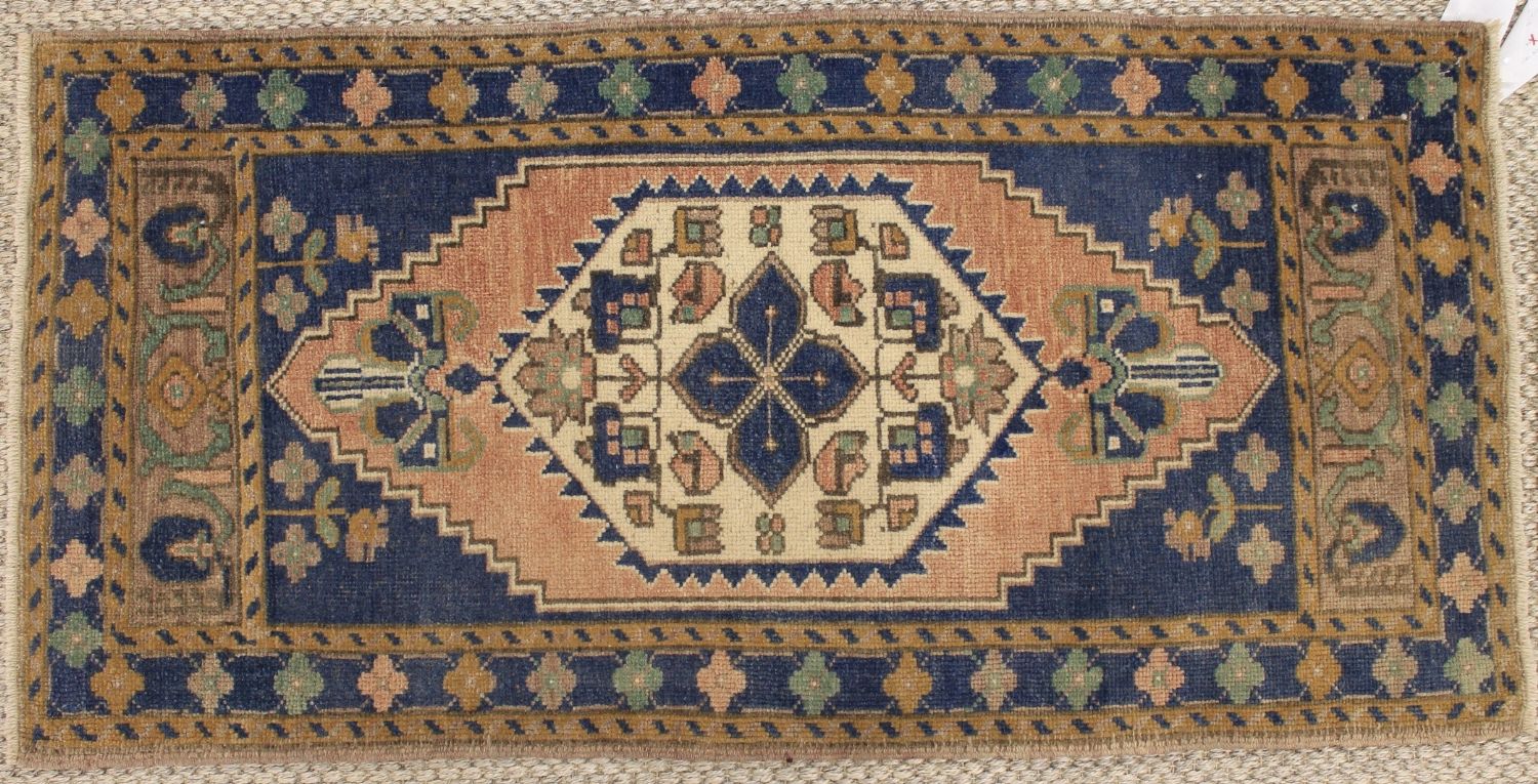 2X4 Anatolia Hand Knotted Wool Area Rug - MR030338