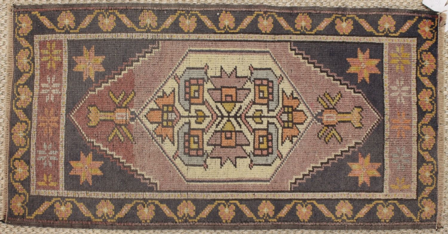2X3 Anatolia Hand Knotted Wool Area Rug - MR030340
