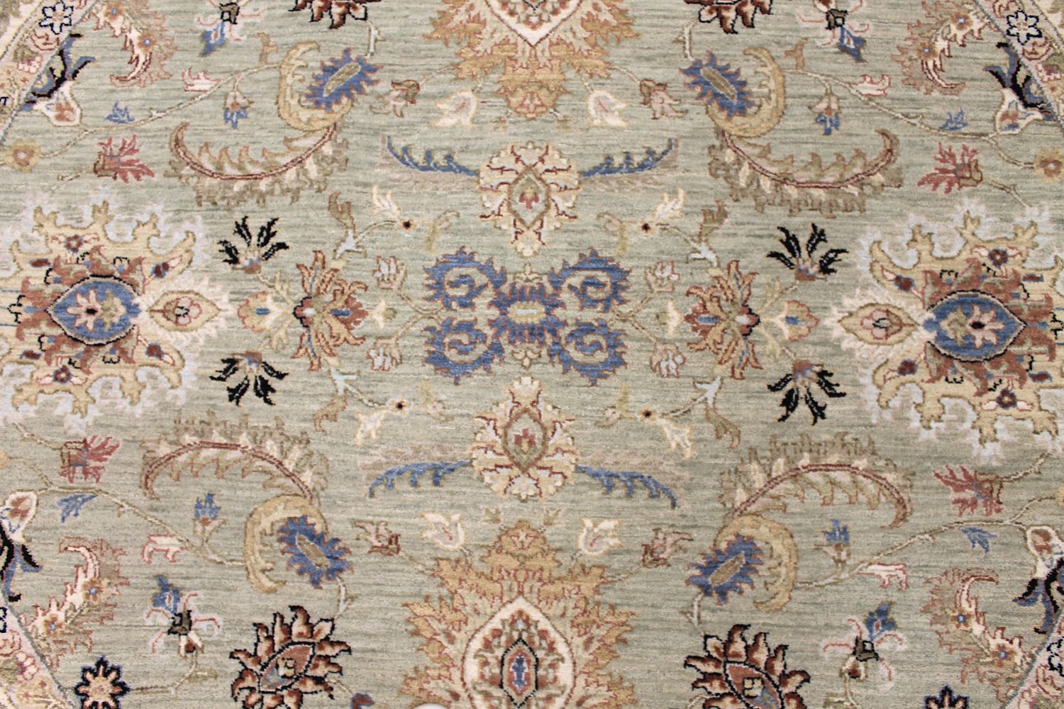 8 ft. Round & Square Traditional Hand Knotted Wool Area Rug - MR030357