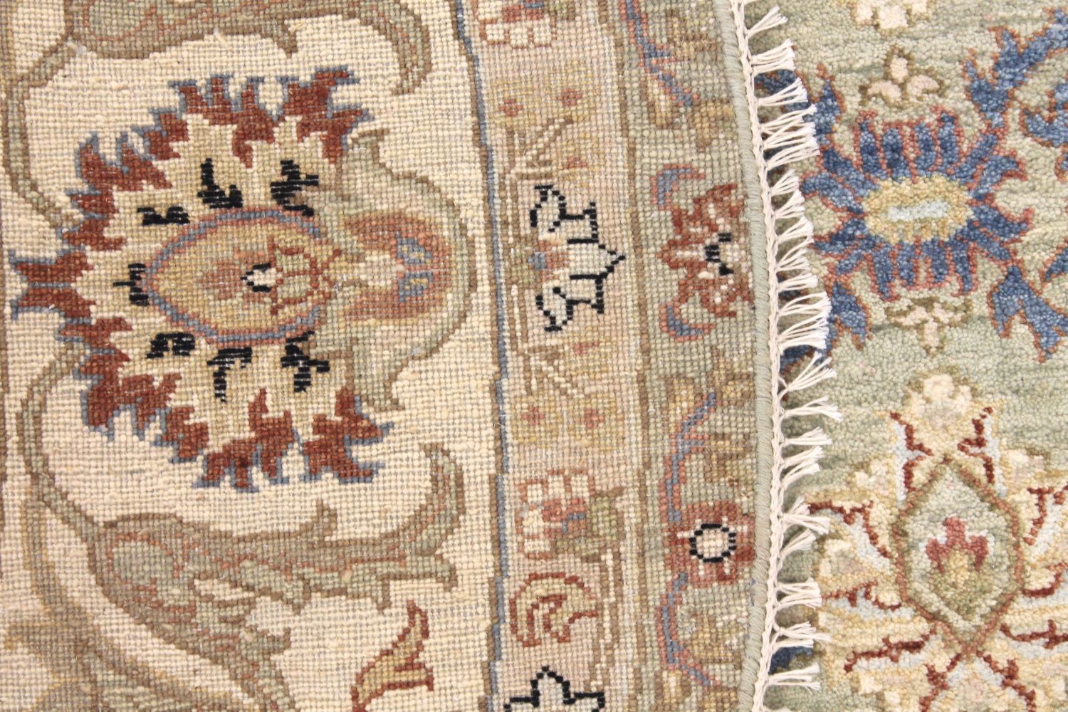 8 ft. Round & Square Traditional Hand Knotted Wool Area Rug - MR030357