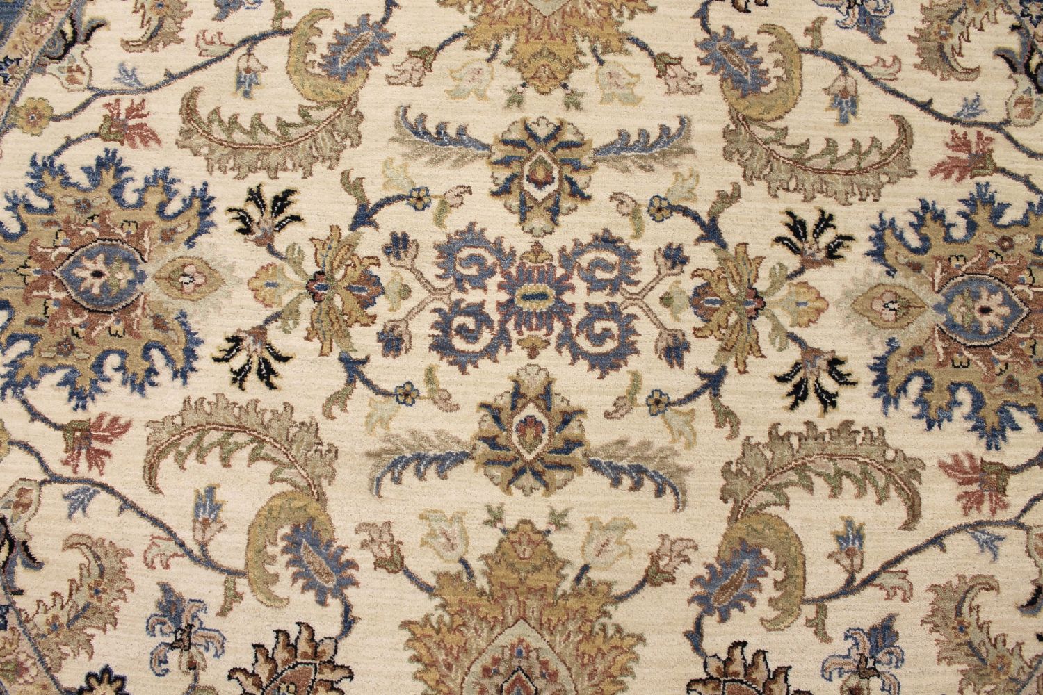 8 ft. Round & Square Traditional Hand Knotted Wool Area Rug - MR030359