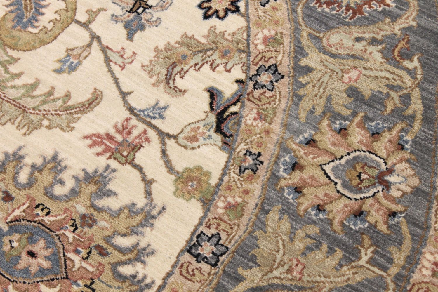 8 ft. Round & Square Traditional Hand Knotted Wool Area Rug - MR030364