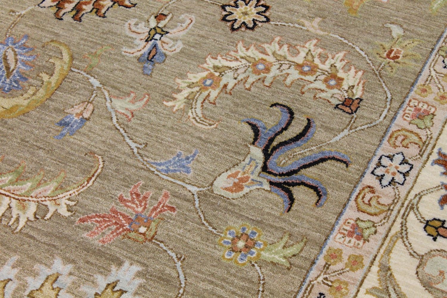 10x14 Traditional Hand Knotted Wool Area Rug - MR030372