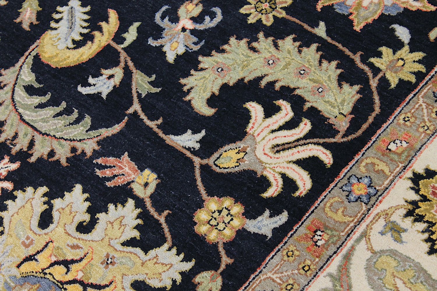 9x12 Traditional Hand Knotted Wool Area Rug - MR030569