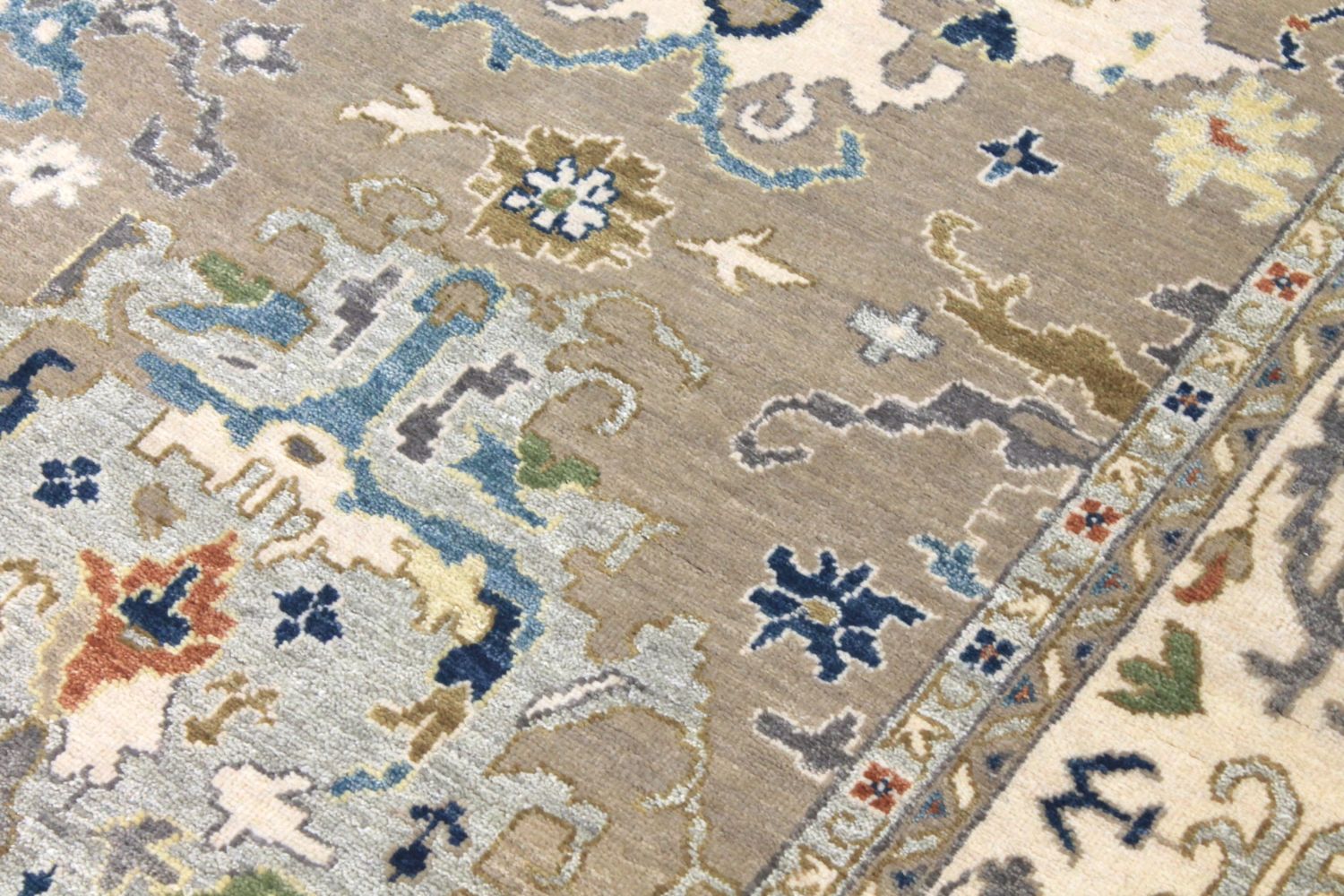 9x12 Traditional Hand Knotted Wool Area Rug - MR030578