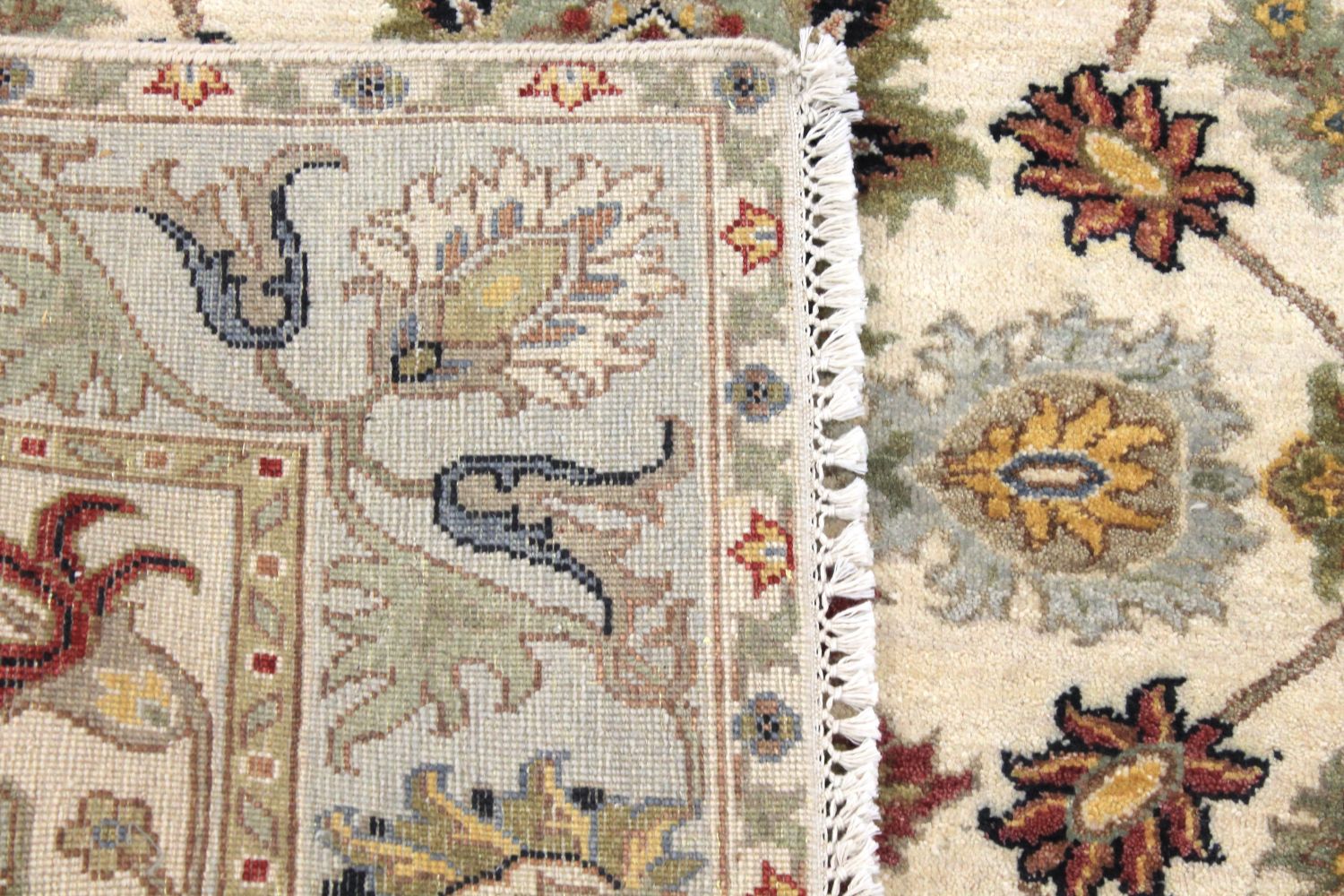 4x6 Traditional Hand Knotted Wool Area Rug - MR030590